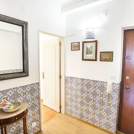 Διαμέρισμα Lovelystay - Modern & Traditional In Sao Bento *