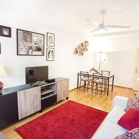 Διαμέρισμα Lovelystay - Modern & Traditional In Sao Bento Lisboa